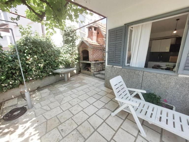 Apartment Lidija - Ferienwohnung Trogir