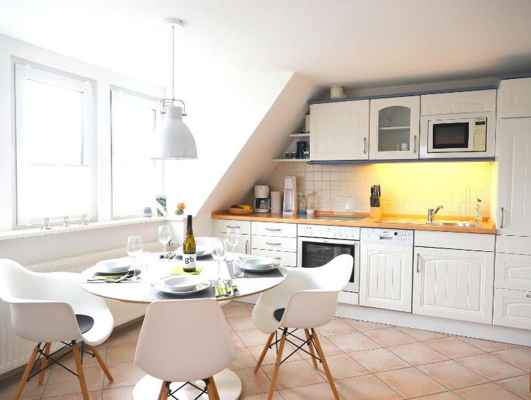 Geschmackvoll eingerichtete Ferienwohnung für 2 Personen, verspricht Entspannung pur. - Ferienwohnung Westerland