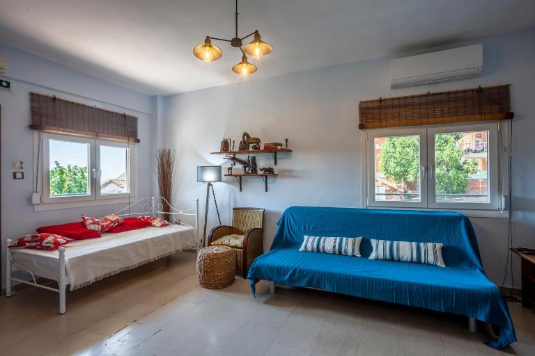 dolphin apartment - Chambres d'hôtes Néa Flogitá