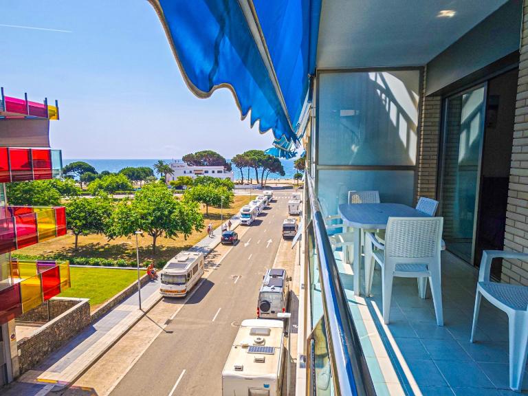 LITORAL COSTA DORADA - TORRESOL ático - B&B Cambrils