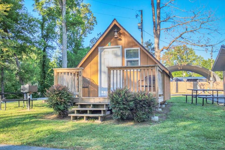 Cozy Cabin Near Dollywood with Parking - Ferienwohnung Pigeon Forge