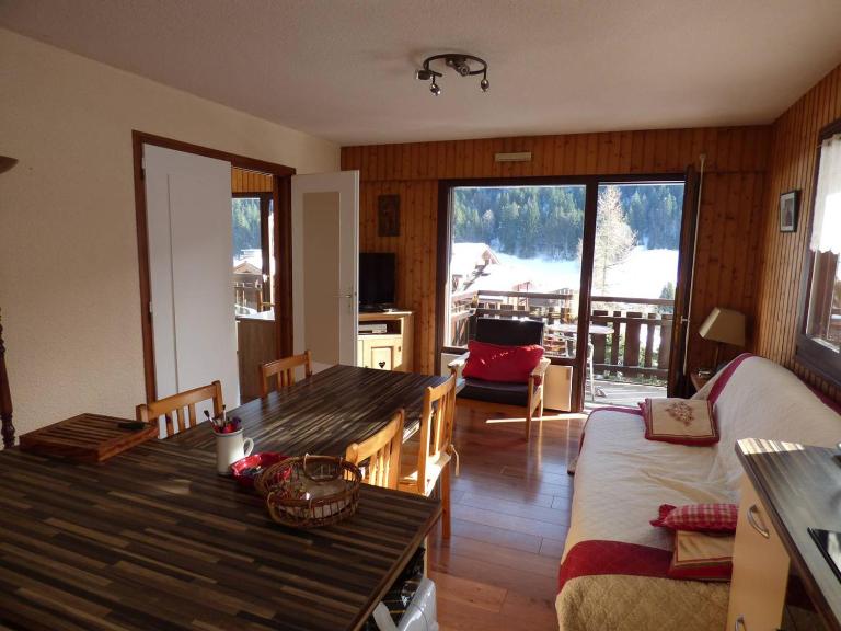 Appartement lumineux 64m², 6 personnes, vue sur montagnes - FR-1-458-230 - B&B Le Grand-Bornand