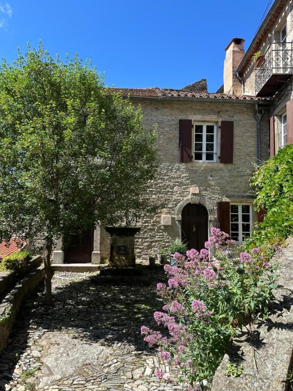 Ostal de la Croix Vieussan - B&B Vieussan