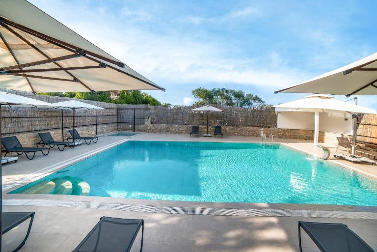 Özgüm Suite Otel - Ferienwohnung Datça