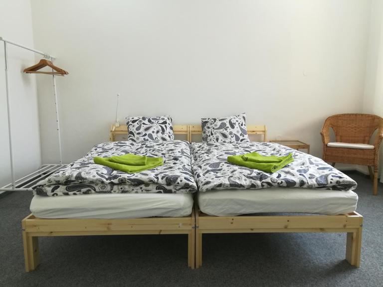 Just 3 min Walk Old Town Center private room A - Ferienwohnung Prag