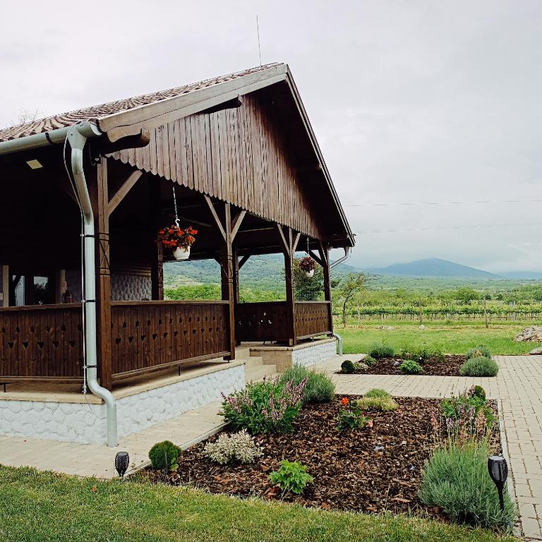 Tekeres-patak Fogadó - B&B Abasár