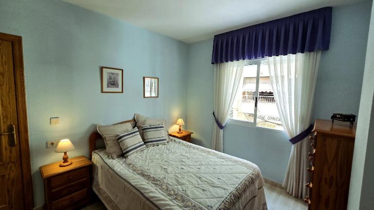 Апартаменты Los Locos - Ferienwohnung Torrevieja