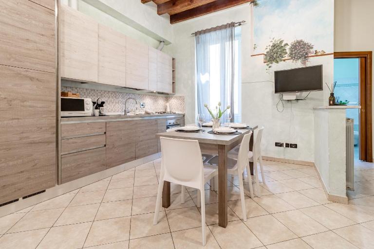 H11 IL NIDO Centro - Ariston - B&B Sanremo