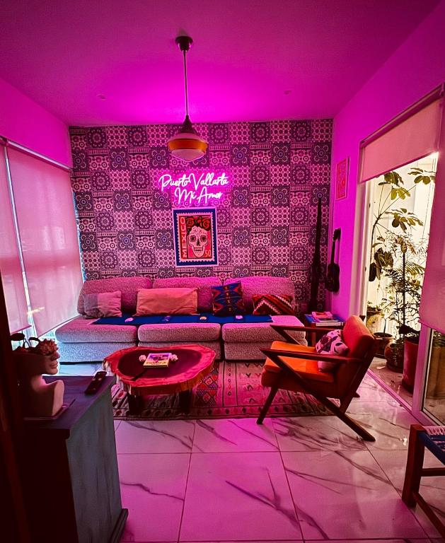 Funky Condo with Pool, Mountain View, Culinary area - Chambres d'hôtes Puerto Vallarta