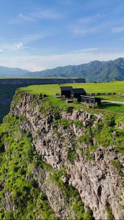 Aura Village - Cottages near Dsegh - B&B Dsegh