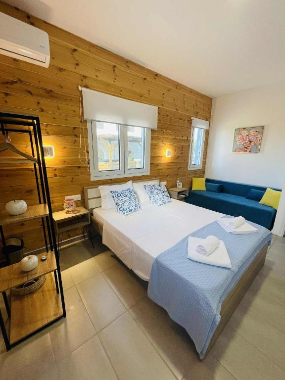 Divine Studios A1 - Bed and Breakfast Elafónisos
