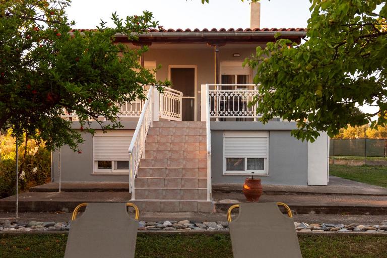 Themis Home - B&B Mesimvría