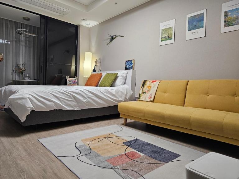 Happy Harbor House Stay, Incheon Airport, Wolmido, Incheon Chinatown, New Full-option, SangSang Platform, Yeonan Pier, Fairy Tale Village - Bed and Breakfast Incheon