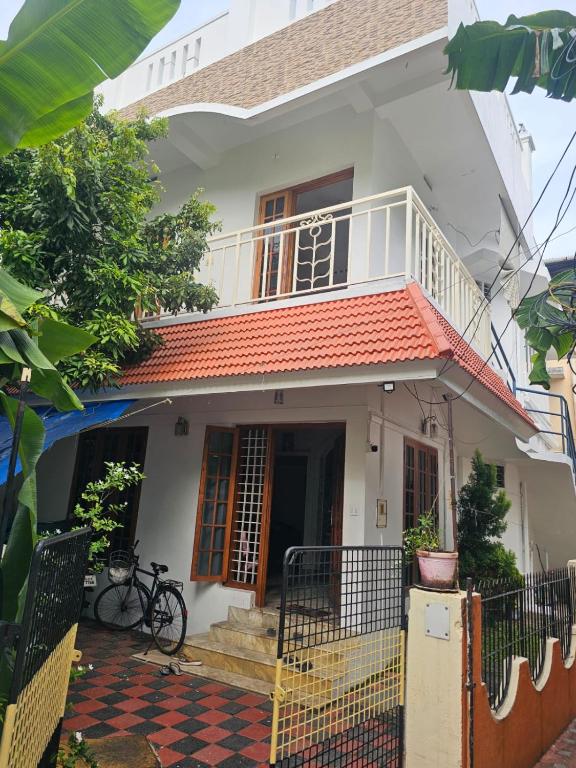 Dream Nest Homestay - B&B Kochi