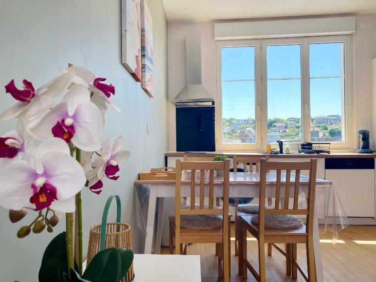 L'éclat à trois pas de la mer - B&B Ault