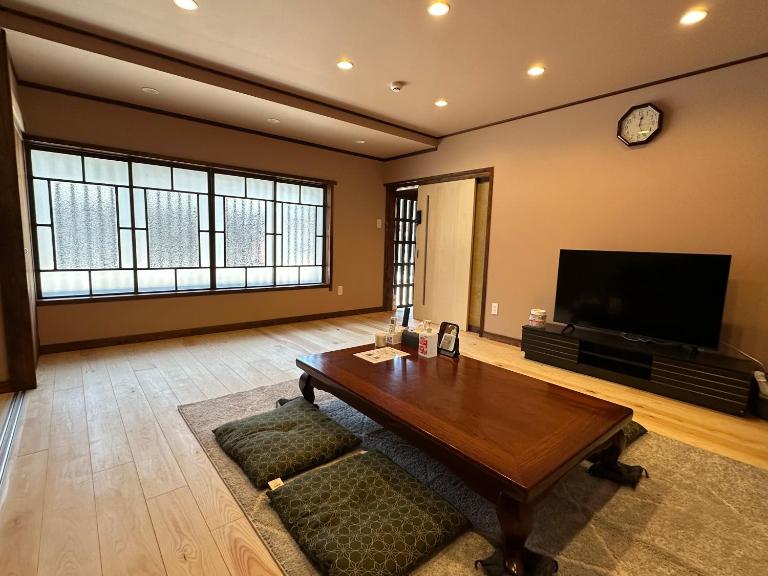 Free Parking KutsurogiTei 出雲街道津山城東くつろぎ亭 #LKx - B&B Tsuyama