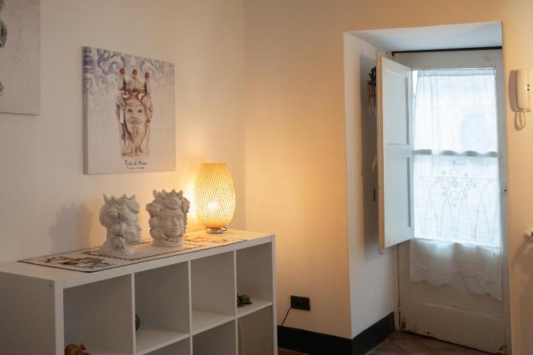 Alessandro Manzoni Apartments - B&B Catania
