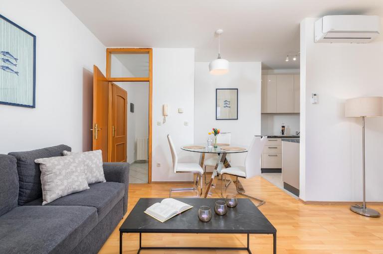 Modern new apartments Pula - B&B Pula