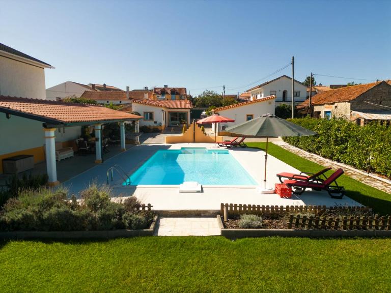 Casa das Andorinhas - Turismo Rural - Nazaré Alcobaça - B&B Cos