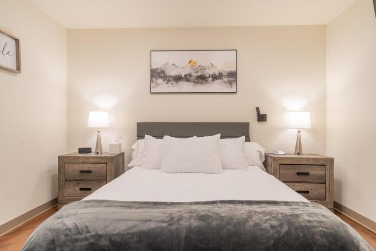 Modern City Suite 2 - Ferienwohnung Fairbanks