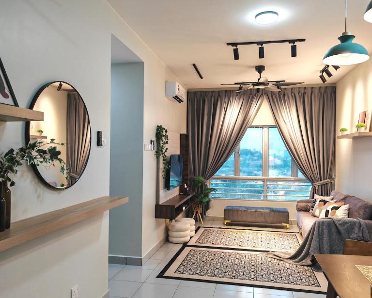 Ostia New Designer Spacious 4 BR w Netflix & Wifi - Chambres d'hôtes Bandar Baru Bangi