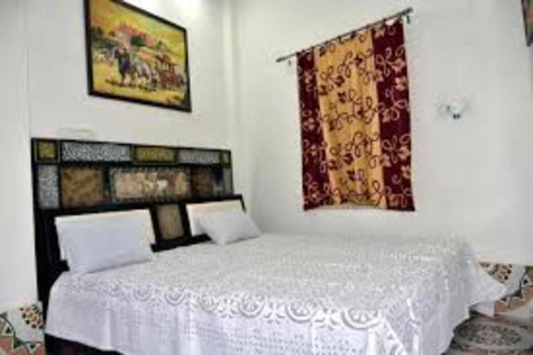 S'K GT House ' complete Home stay - B&B Bikaner