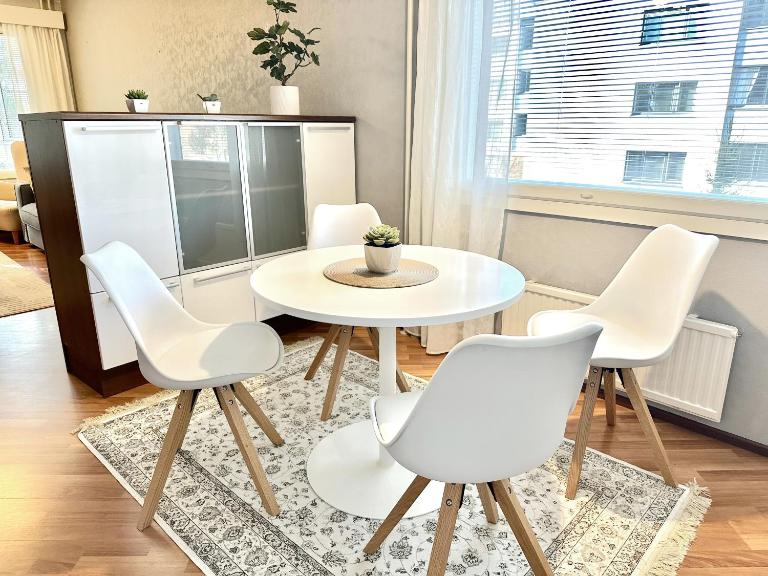 Iso saunallinen kaksio lähellä keskustaa - B&B Seinäjoki