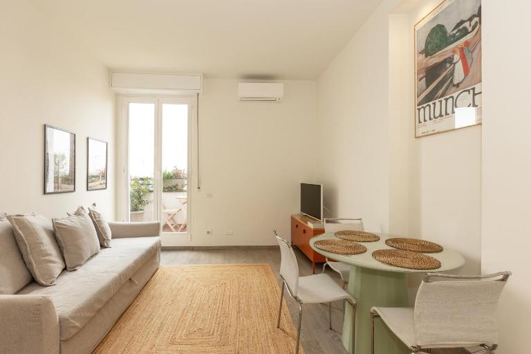 Bright apartment with view - Ferienwohnung Mailand