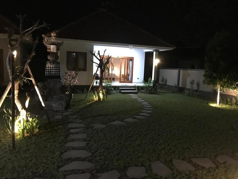 Devarastra Villa #3 - B&B Amed