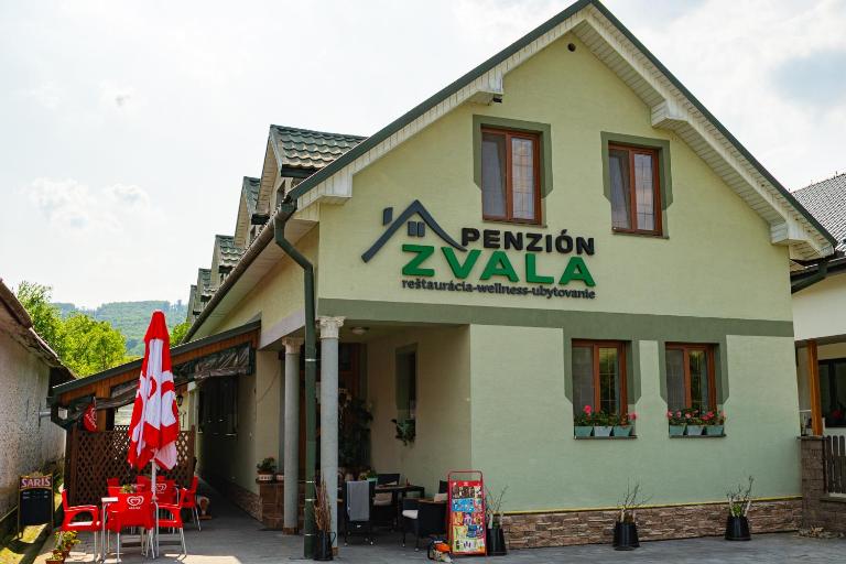 Penzión Zvala - B&B Pichne