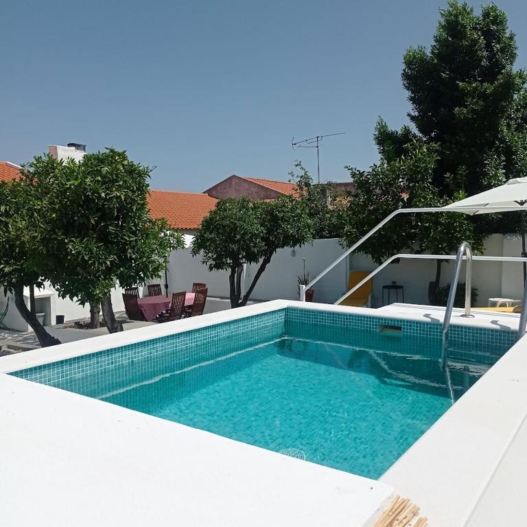 Casa da Vila - Ferienwohnung Mourão