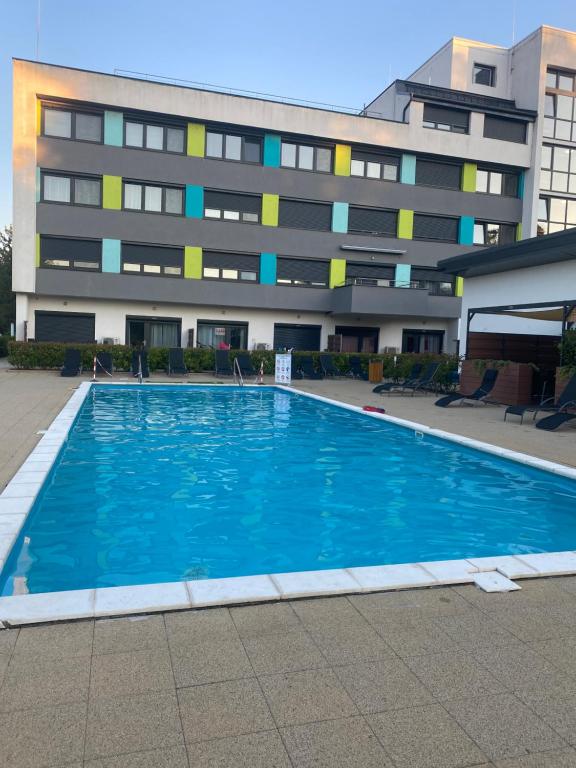 GOLDHOME Apartman - B&B Balatonföldvár