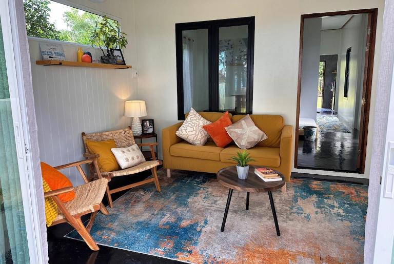 Turtle Beach House ONE - B&B Thai Mueang