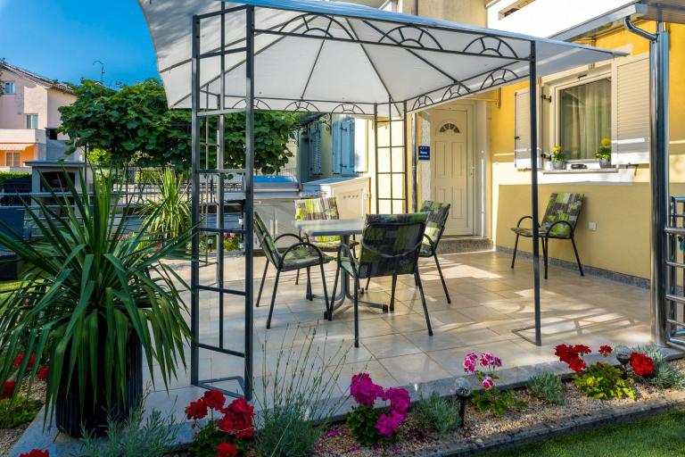Apartment Centar - B&B Malinska