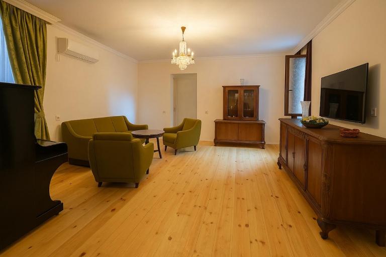 Seaside Escape In Poti O - Ferienwohnung Poti