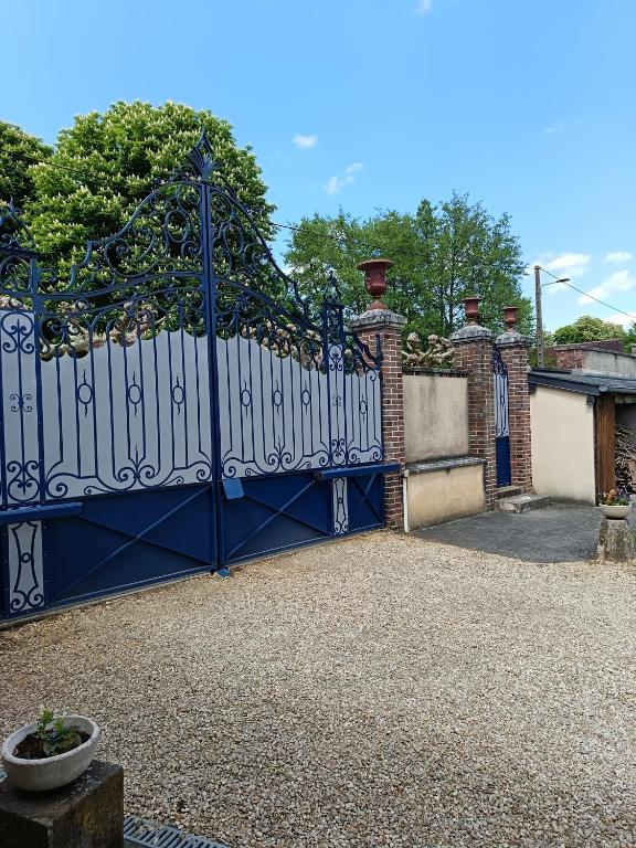 Gîte L'instant Ressource pour rassemblement familial ou entre amis au coeur de la Puisaye Forterre - Ferienwohnung Villiers-Saint-Benoît