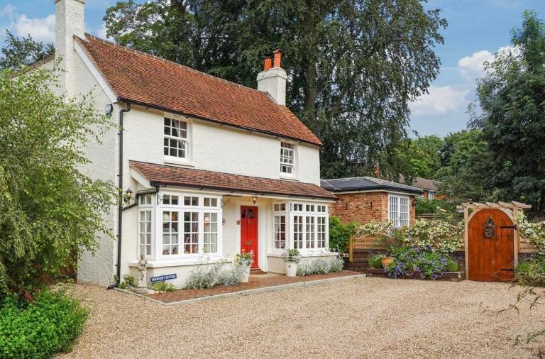 Charming Cottage perfect for a Spring and Summer Getaway - Ferienwohnung Great Bookham