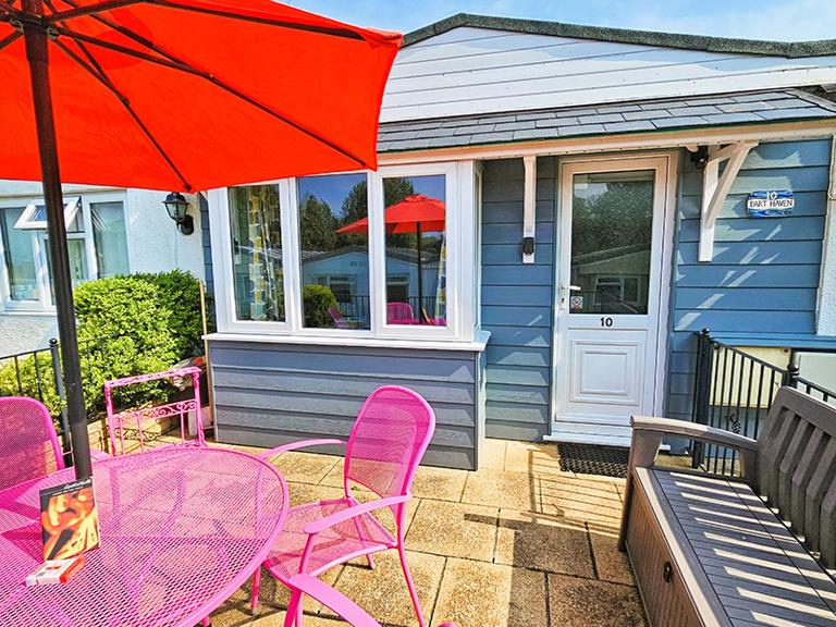 Dart Haven - cheerful holiday bungalow in Galmpton - B&B Galmpton