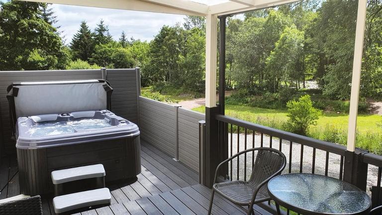 River Cottage Hot tub spa - B&B Drumnadrochit