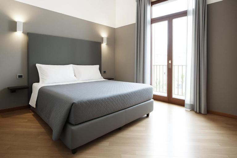 Piazza Carità - Ferienwohnung Neapel