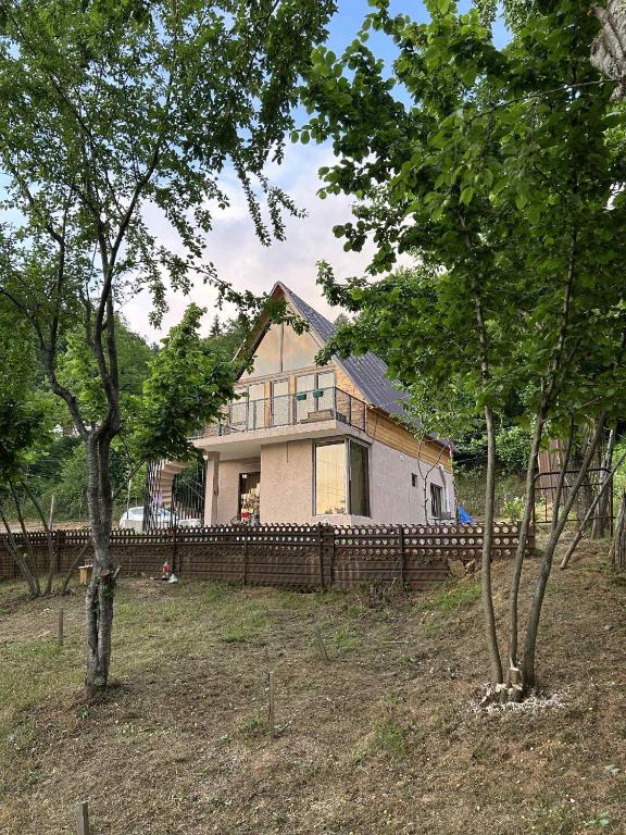 Villa Cottage Merisi - B&B Inasharidzeebi