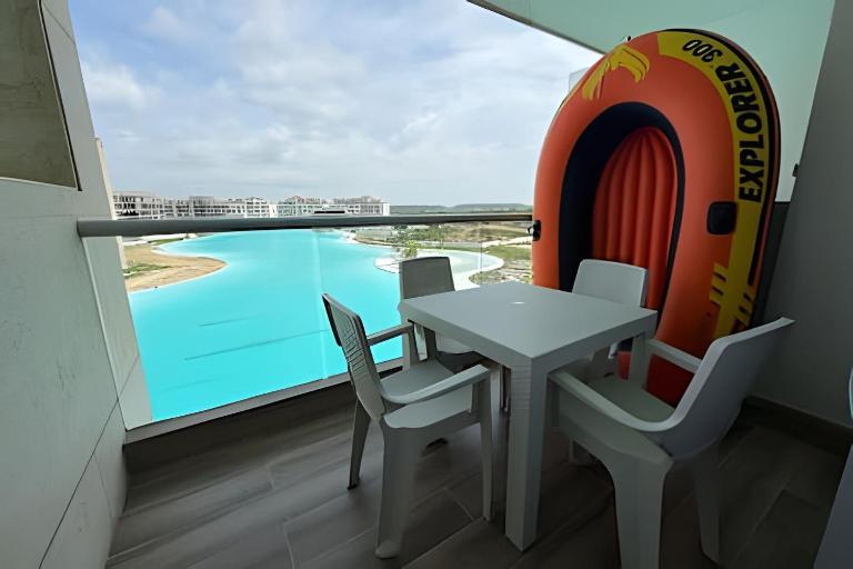 Vista a Laguna de Kristal + Bote inflable - Chambres d'hôtes Los Arrayanes