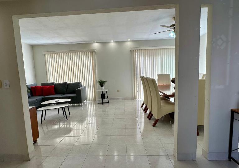 Casa completa, Hosp Angeles, Tec Mty y Facturamos - B&B Torreón