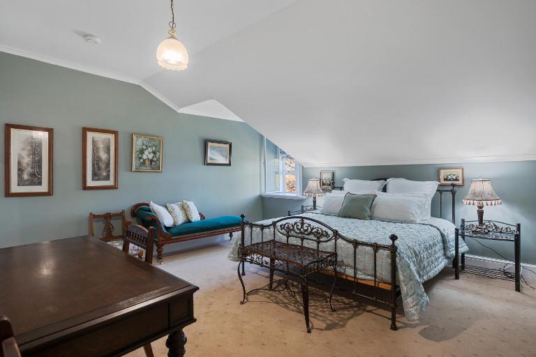 Rose Room, Franklin Lodge, Huon Valley - Bed and Breakfast Franklin