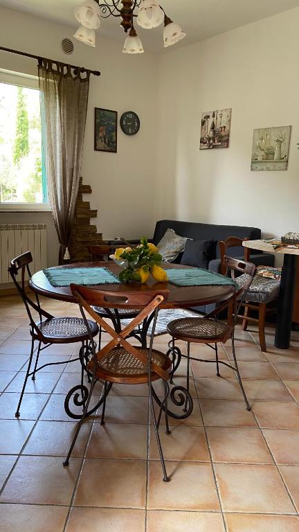Appartamento Andora Tra gli ulivi - Ferienwohnung Molino Nuovo