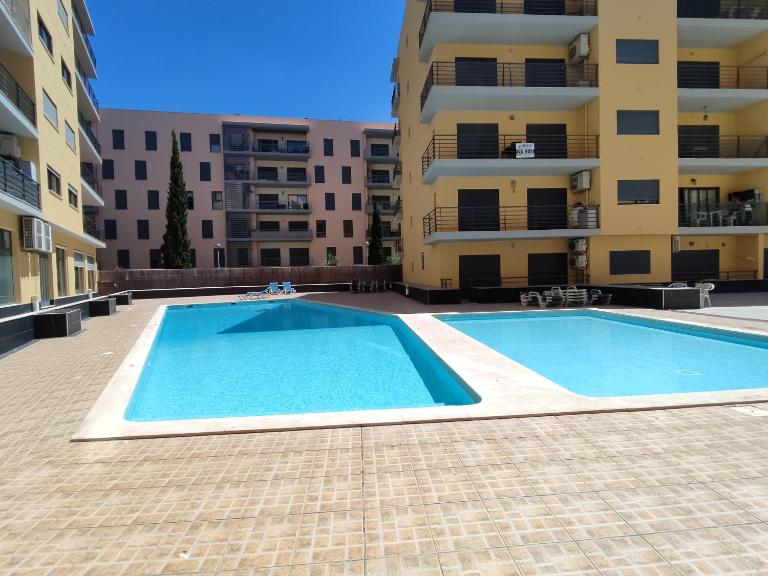 T3 RC Navegantes - Casas & Papeis - B&B Armação de Pêra