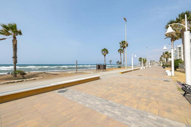 Amazing front sea view apartment - B&B Rincón de la Victoria