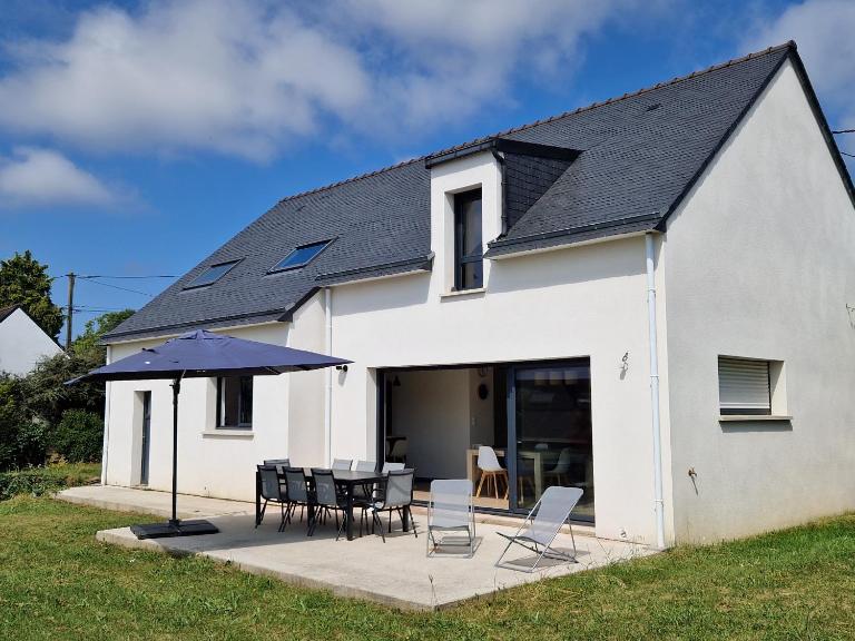 Maison moderne pour 8 pers. à 600m de la plage avec grand jardin - FR-1-639-140 - Ferienwohnung Sarzeau