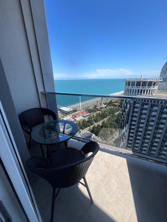 Stunning Apartment with panoramic view - B&B Batum