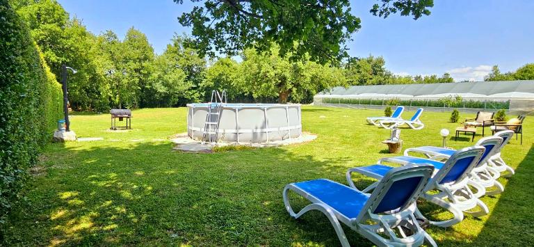 Holiday Apartment Arman - Bed and Breakfast Vižinada